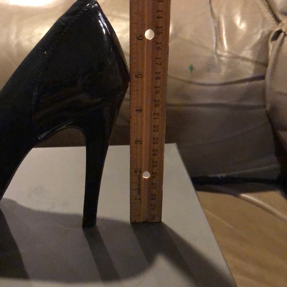 Black stilettos - Picture 7 of 7